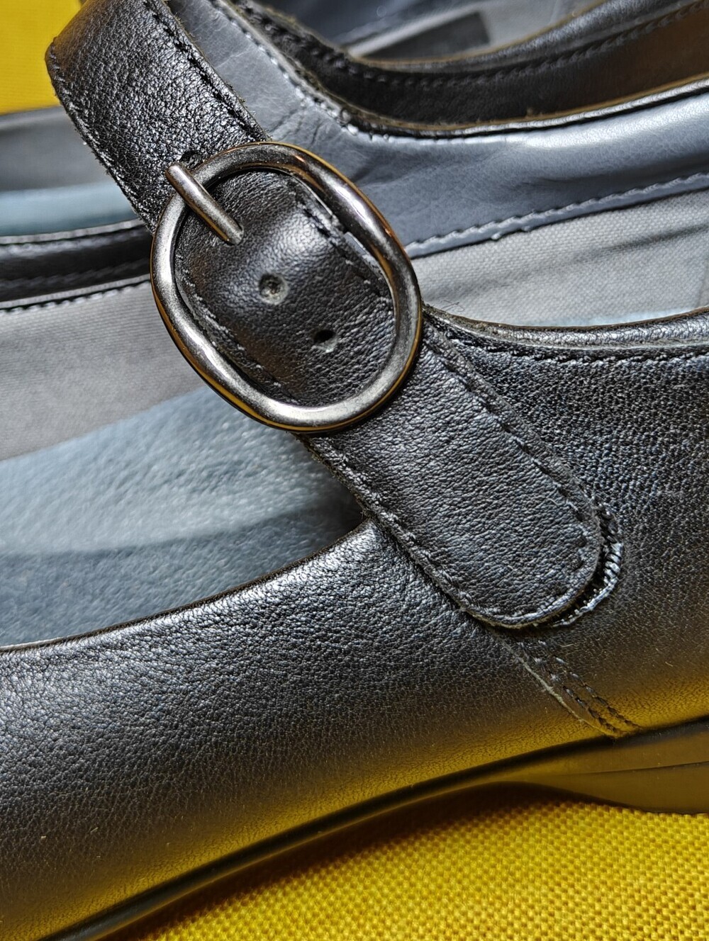 DANSKO Fawna Mary Jane Black Adjustable Buckle Closed-Toe Women's Shoes 10-10.5 - Picture 4 of 8